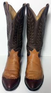 The ariat brand has applied innovation in designing boots to bring the best experiences for the wearers. Pin On Western Cowboy Boots