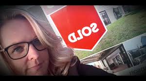 ➕➕JUST SOLD➕➕ 12a Simpson Road , Papamoa At Eves it's all about team work  to get the desired SOLD result! Papamoa listing agent + Mount selling agent  = RESULTS! #sold #realestate #papamoa #