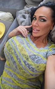 Mandy Bright's Instagram, Twitter & Facebook