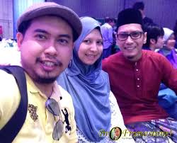 Bersama bintang drive  lirik  tami aulia cover cover by tami aulia live acoustic haaaiii semuanya, terimakasih buat. Beramal Bersama Bintang Dan Menang Duit Raya Rm300 000 Ber Flickr