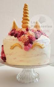 Gateau Licorne Les Patisseries De Manon En 2020 Gateau Licorne Dessert Idee Gateau