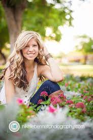 Pin By Nikelle Bennett On Nikelle Bennett Photography Portfolio Senior Photography Poses Senior Portraits Girl Senior Girl Photography