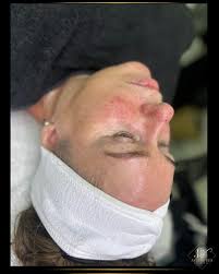 Your facial appointment is more than just skincare! It's a deep cleanse for  your skin, mind, body, and soul. 🫧 In this space, it's okay to vent. To  breathe. To release.