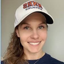 Kelly Morrow's Instagram, Twitter & Facebook