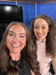 HERE WE GO! Saturday nights at FOX19 with me Brittany Harry News are where  it's at! 😍 And by “it's”, we mean your latest headlines and forecast  😉📸🗞️