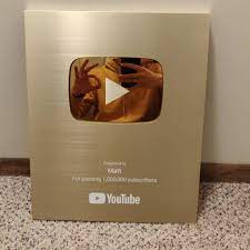 Like Comment And Thrive How To Start A Successful Youtube Channel For Your Business Gold Play Button Youtube Channel Ideas Play Button