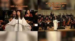 Download mp3 isyana sarasvati opera dan video mp4 gratis. Videonya Nyanyi Di Opera Diedit Hingga Viral Isyana Sarasvati Ngakak Suara Jogja
