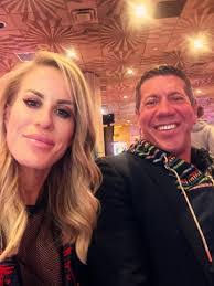 Charlotte Labelle's Instagram, Twitter & Facebook