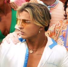 Les Dennis keen to appear