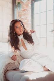 My heart hurts, but proud of my team! 740 Brenda Song Ideas In 2021 Brenda Song Celebs Celebrities Female