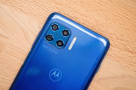 Features 6.8″ display, snapdragon 662 chipset, 6000 mah battery, 128 gb storage, 4 gb ram. Leaked Moto G9 Power Specs Reveal 64mp Camera Massive Battery More Phonearena