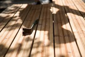 Hollywoodschaukel selber bauen selber bauen paletten selber bauen anleitung hollywoodschaukel palette holz hollywoodschaukel hinterhof hängematte palettenmöbel bauen: Holzterrassen Selber Bauen Detaillierte Anleitung