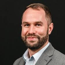 Wade Schear's Instagram, Twitter & Facebook