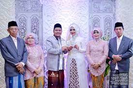 By ana jingga november 30, 2017 6 comments. Wedding Jepara 47 Foto Ijab Qobul Akad Nikah Pengantin Muslim Pernikahan Tiyara Muzid Pengantin Muslim Pengantin Pernikahan