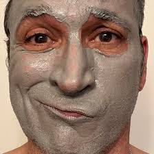 Jo Iverson's Instagram, Twitter & Facebook