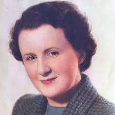 Edward Lively's Instagram, Twitter & Facebook