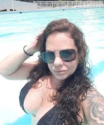 Michelle Albuquerque (@michellealbuquerqueoficial) • Instagram photos and  videos