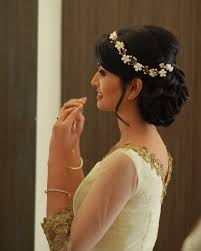 Pin By Le Beaute On Hair Styles Bridal Hairstyle Indian Wedding Bridal Hair Buns Hairstyles For Gowns