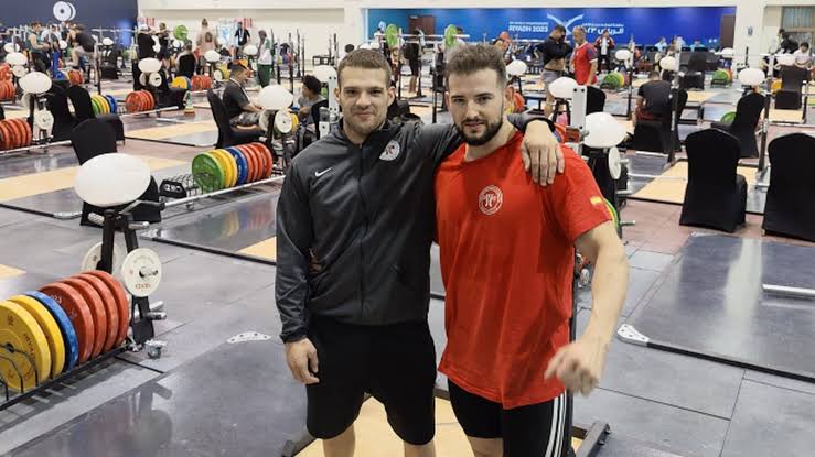 Los hermanos Sánchez, rumbo a un nuevo Campeonato Europeo Absoluto de  Halterofilia