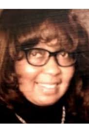 Toni Pope's Instagram, Twitter & Facebook