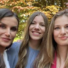 Princesa Leonor: la justicia de Chile abre una investigación por las  imágenes en el centro comercial