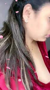 Anu Hot South Indian Babe Accidental Nip Slips & Boobs