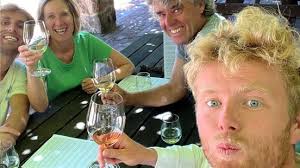 Nei Australië en Fjetnam, mar Almer Bootsma komt werom foar beppe