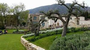 Navštívili ste lokalitu agriturismo casale del principe? Esterno Ristorante Picture Of Agriturismo Casale Del Principe Monreale Tripadvisor