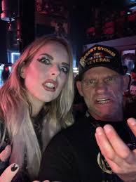 I been through hell and back and I just need a loyal angel to help me  through the fire. I'm a loyal stand up guy from the West side of Cleveland.  Download