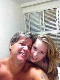 He had been hospitalized for 20 days and died of pneumonia, rede globo reported in a statement. David Cardoso Jr Home Facebook