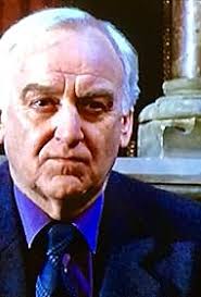 Inspector Morse" The Remorseful Day (TV Episode 2000)