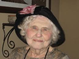 Mary Pack's Instagram, Twitter & Facebook