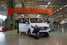 View victoria mercedes' profile on linkedin, the world's largest professional community. Der 222 222ste Mercedes Unter Den Grossraumlimousinen Verlasst Das Werk Vitoria Mein Mobile Magazin Auto Zweirad Mobile Fortbewegung