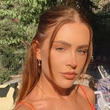 Ashley Morelli's Instagram, Twitter & Facebook