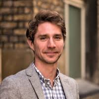 1600+ Profile mit dem Suchbegriff „Easterbrook“