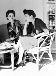 40s Joan Fontaine And Olivia De Havilland Taking Afternoon Tea On The Patio 1942 Found Photo Vint Olivia De Havilland Classic Movie Stars Old Hollywood Stars