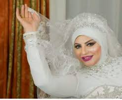 يذكر أن الفنانة ميار الببلاوي كانت اتجهت للاعلام عقب اعتزالها مجال التمثيل، وبدأت في تقديم برنامجها الذي يعرض على قناة العاصمة. Ù…ÙŠØ§Ø± Ø§Ù„Ø¨Ø¨Ù„Ø§ÙˆÙŠ Ø¥Ø¹ØªØ²Ù„Øª Ø¨Ø¹Ø¯ Ø¥Ø±ØªØ¯Ø§Ø¦Ù‡Ø§ Ø§Ù„Ø­Ø¬Ø§Ø¨ Ø«Ù… Ø¹Ø§Ø¯Øª ÙˆØªØ¹Ø± Ø¶Øª Ù„Ù…Ø­Ø§ÙˆÙ„Ø© Ù‚ØªÙ„