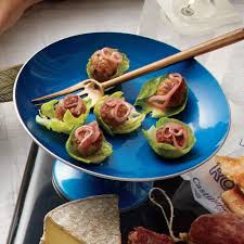 Low calorie peanut butter fruit diplady behind the curtain. Healthy Holiday Appetizers Under 100 Calories Myrecipes