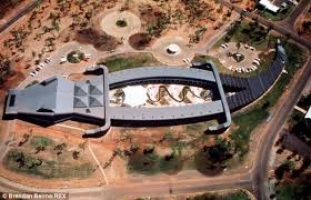 The gagudju crocodile holiday inn is privileged to be situated in one of only a handful of world heritage listed national parks that are listed for both their cultural and environmental significance. Gagudju Crocodile Holiday Inn Is Australian Hotel Shaped To Look Like Giant Reptile Daily Mail Online