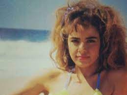 Similar to janis joplin in her recording style, and with a personality. Cuando Gloria Trevi Era La Reina De Los Calendarios Fotos Video