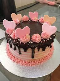 Pin By Oceane Brodier On Desserts Cake Decorating Tips Cake Decorating Valentine Cake