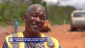 Chris Elliman, Pariuma Village, Region 7