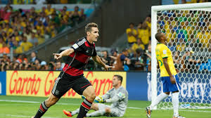 Dort war eigentlich der posten des sportdirektors für den langjährigen profi vorgesehen. Deutschland Brasilien 7 1 Fc Bayern Kids Club