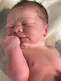 Birth of baby boy Lionel Dean to Lindsey and Neil