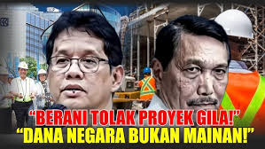 STADION DJARUM 90% SELESAI PASANG ATAP TRIBUN