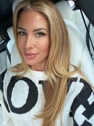 Amy Plunkett's Instagram, Twitter & Facebook