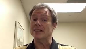 Jesus, Interrupted: Revealing the Hidden Contradictions in the Bible (And  Why We Don't Know About Them): Ehrman, Bart D.: 9780061173943: Amazon.com:  Books