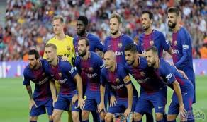 برشلونة يأمل في مواصلة تفادي الهزائم وزيدان يرفض الاستسلام Sports Baseball Cards Running