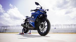 Checkout yzf r15 v3 pictures in different angles and in great details. 13 Yamaha R15 V3 Black Wallpapers On Wallpapersafari