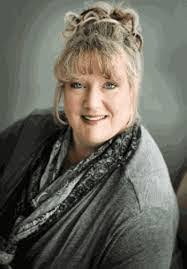 Paul Dusch's Instagram, Twitter & Facebook